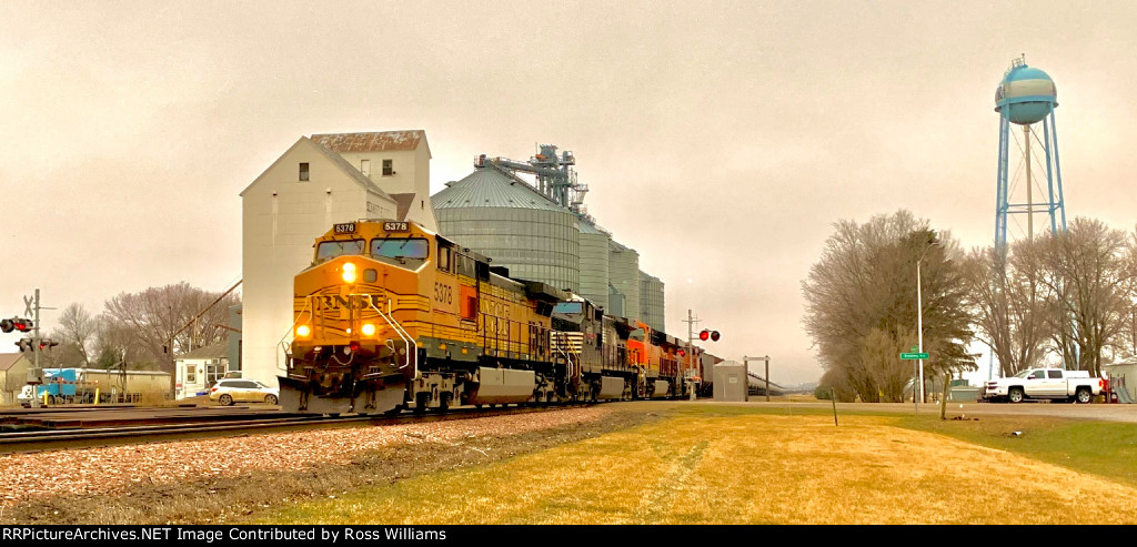 BNSF 5378